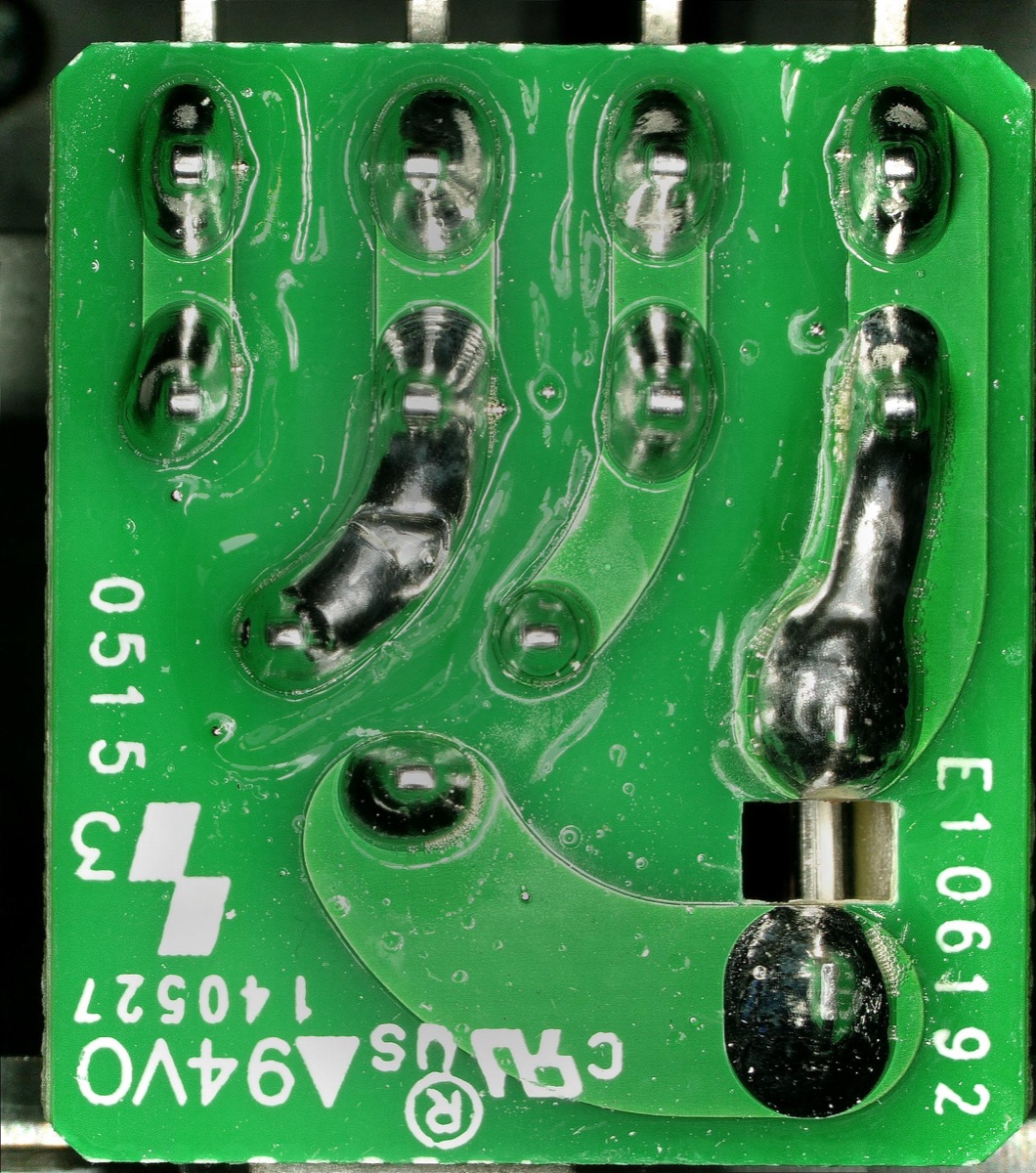Vorher: Leiterplatte (PCB)